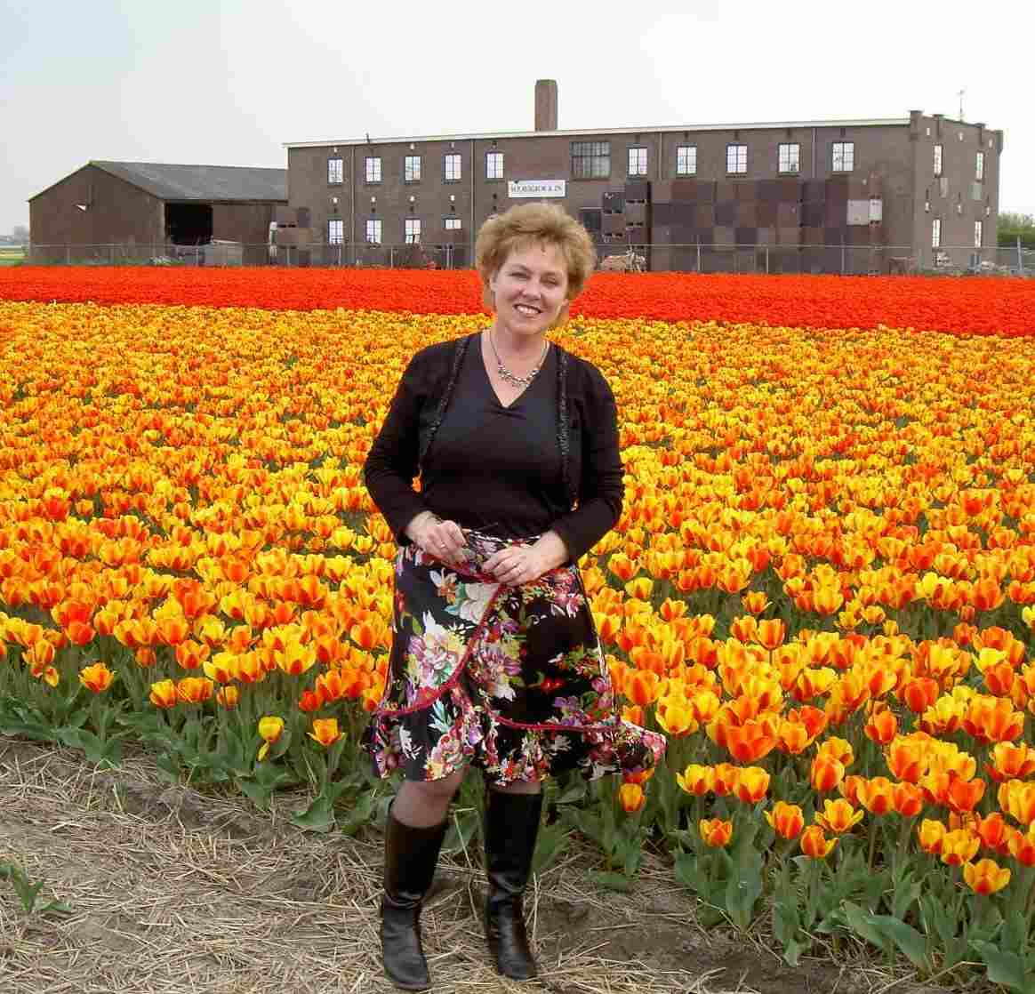 Marca Bultink, eindredacteur van het boek Blauwe ader van de Bollenstreek, 2007 (Foto Corine Zijerveld)